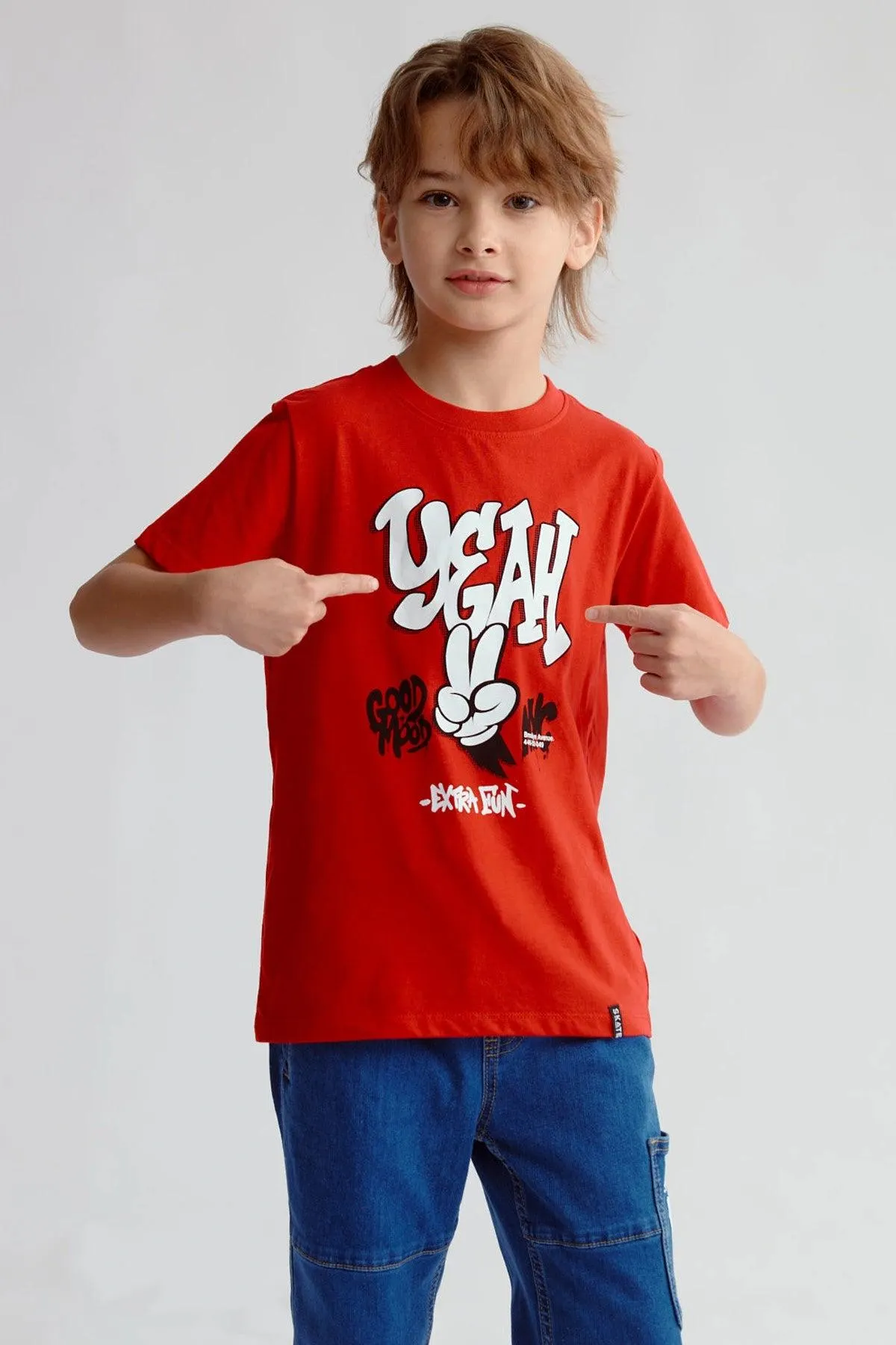 Polera Niño Básica Estampada Rojo