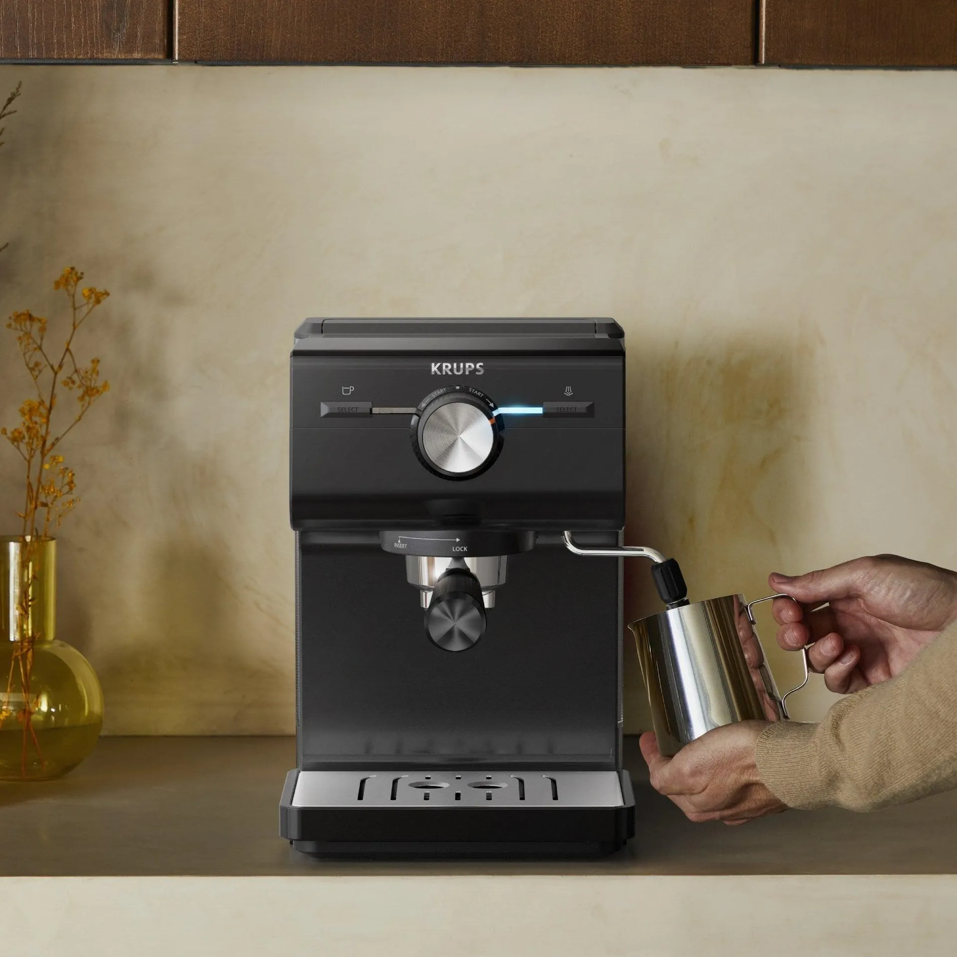 Cafetera Espresso Authentic Negro Krups