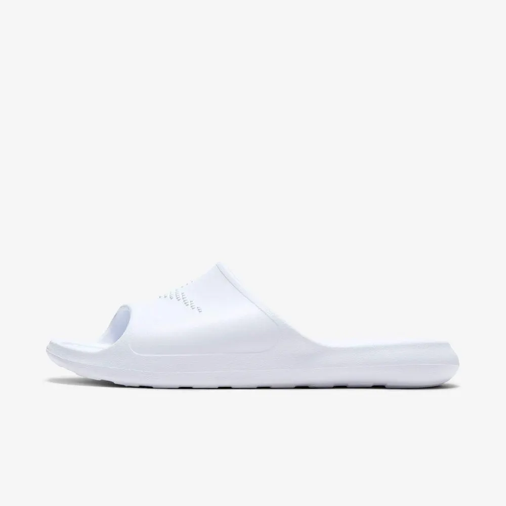 Nike Victori One