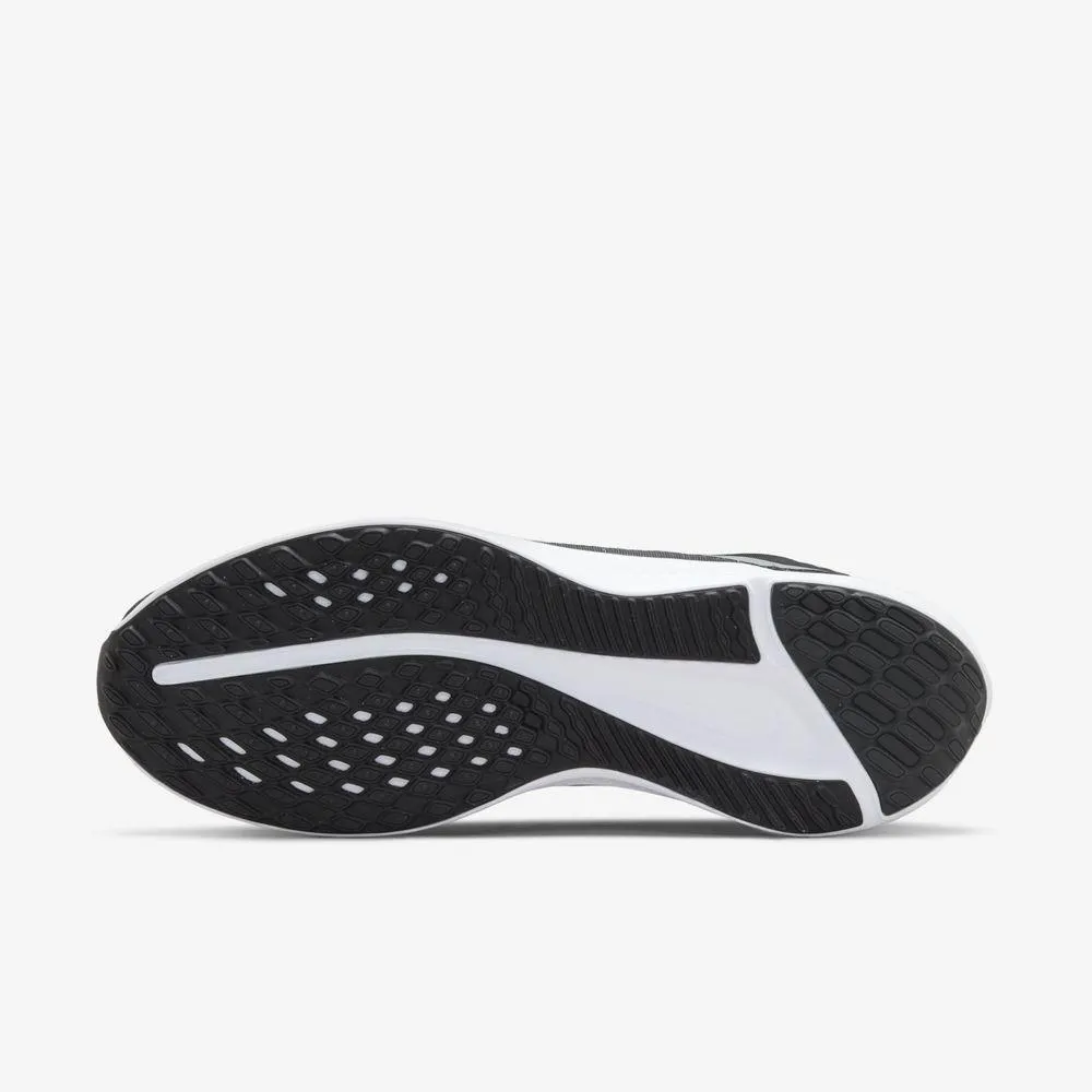 Nike Quest 5