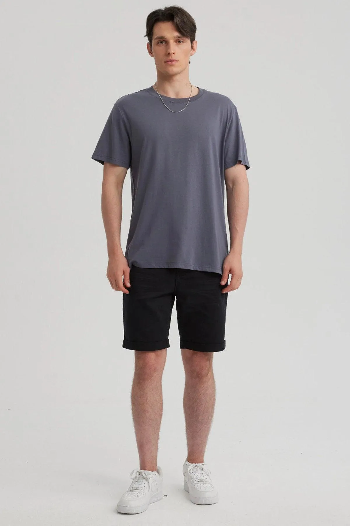 Bermuda Hombre Color Negro