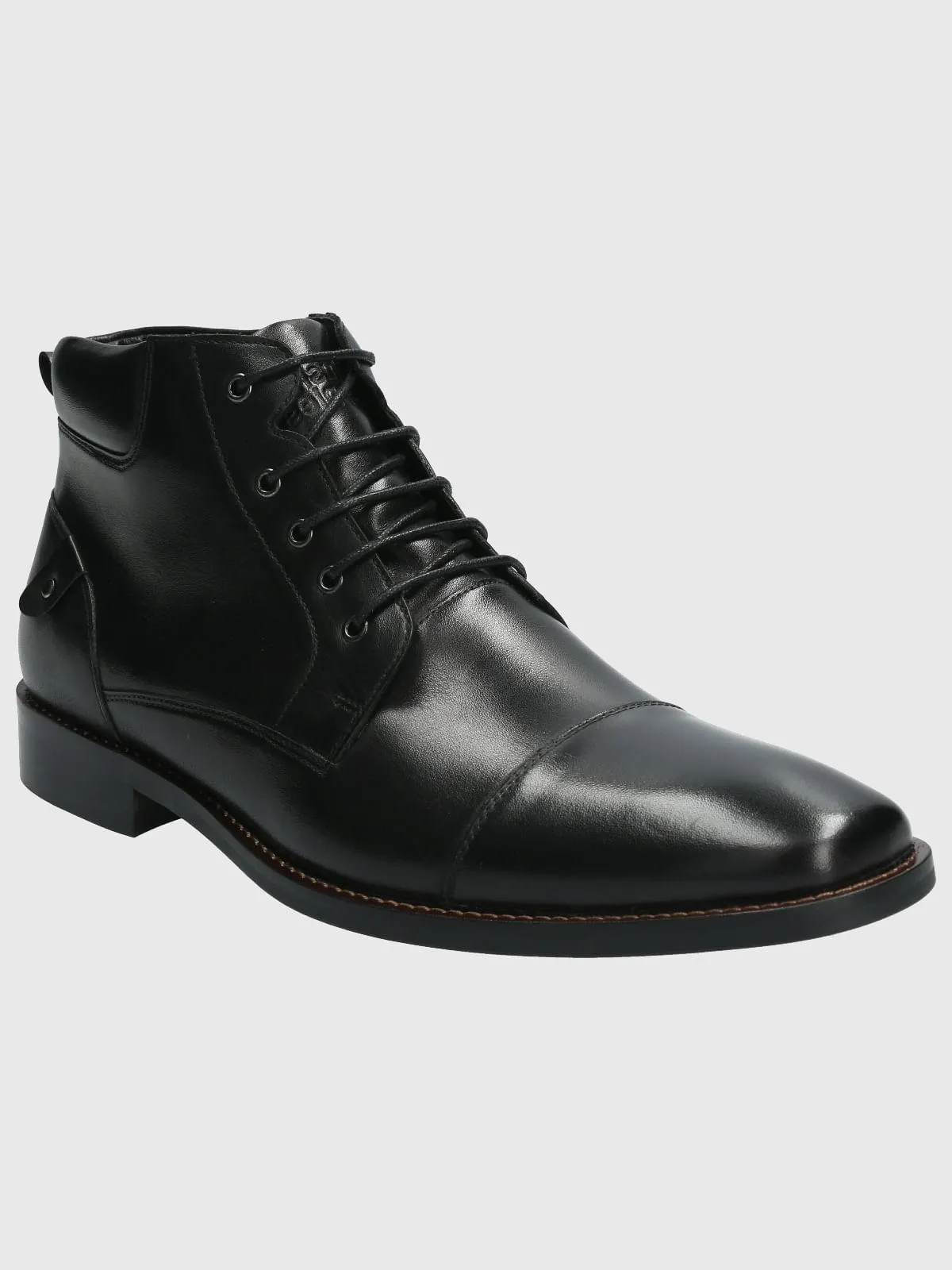 Botín Hombre Tango Hush Puppies