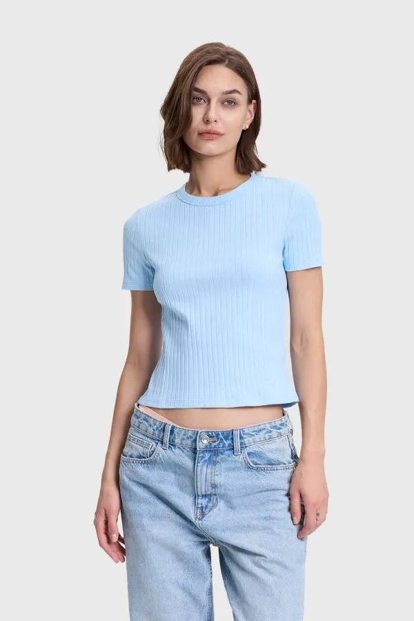 Polera mujer rip crop lisa celeste