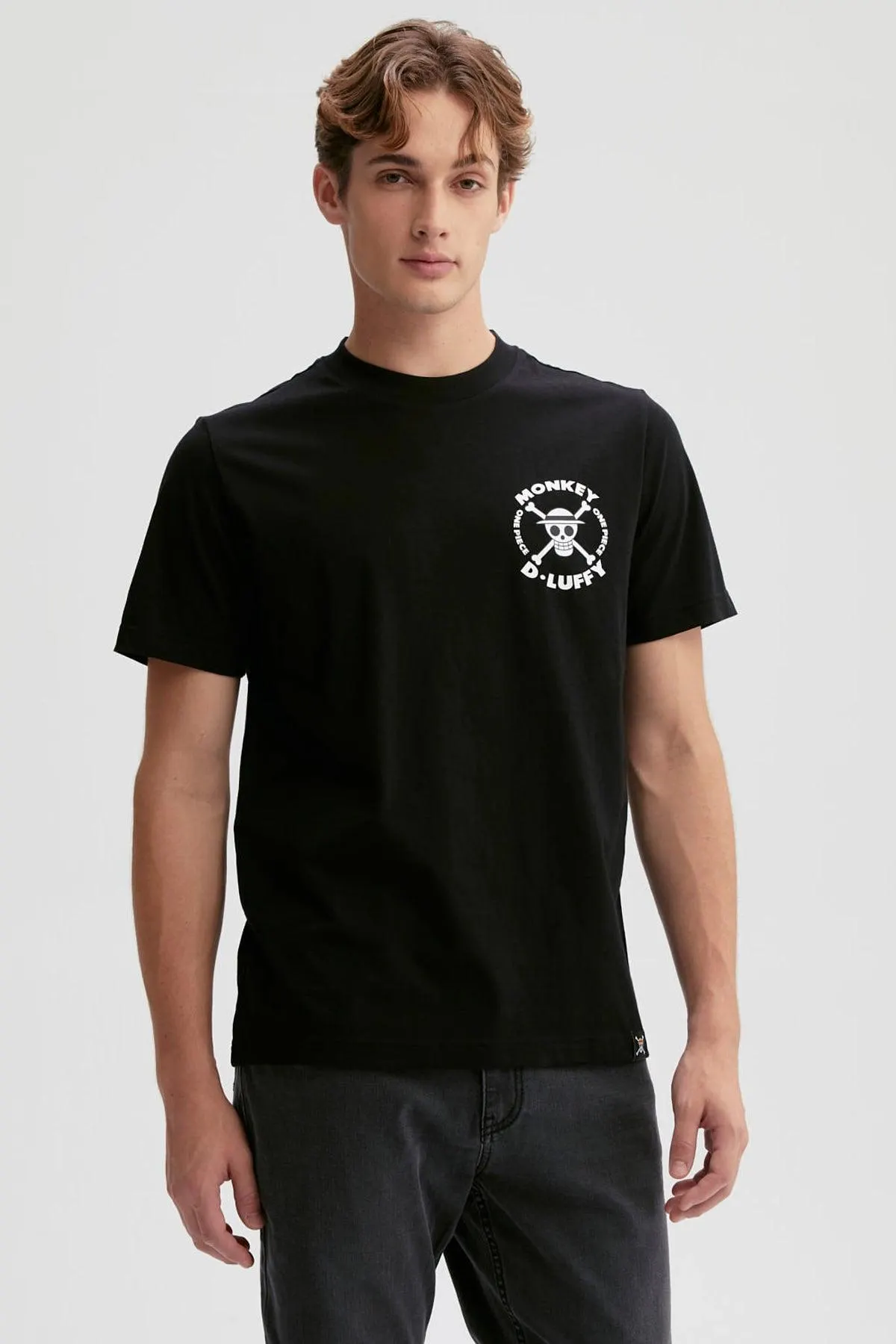 Polera Hombre Logo One Piece Negro