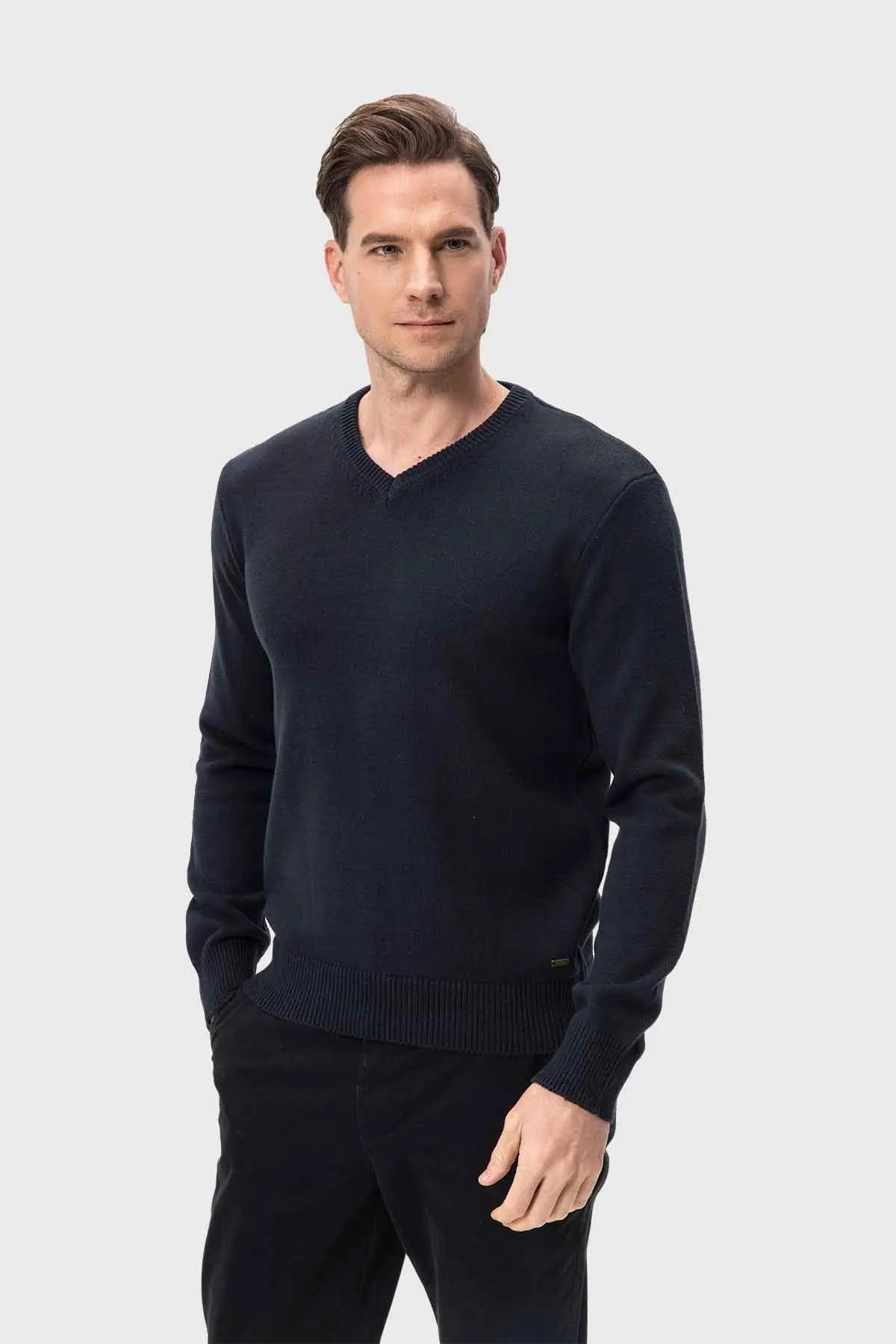 Sweater Hombre Cuello V Básico Azul