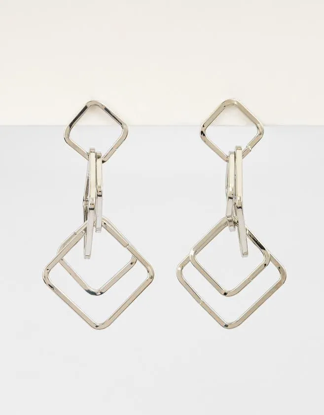 Aros con dijes cuadrados