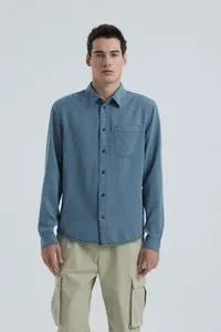 Camisa hombre lyocell azul petroleo