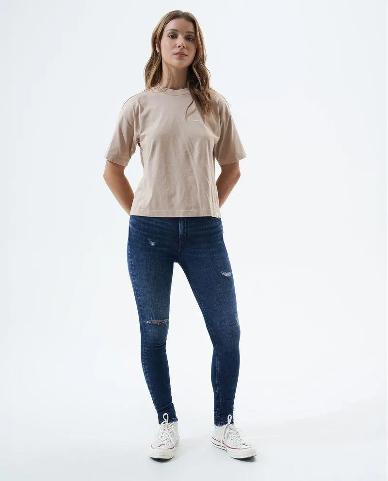 Jean Jegging fit tono oscuro para mujer