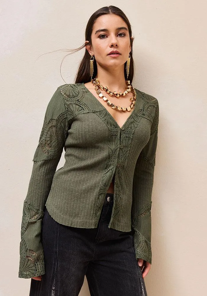 Polera aplicacion de encaje