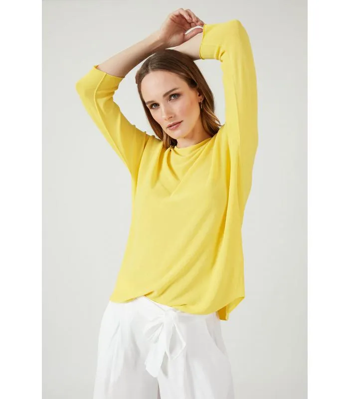 Polera tejida amarilla