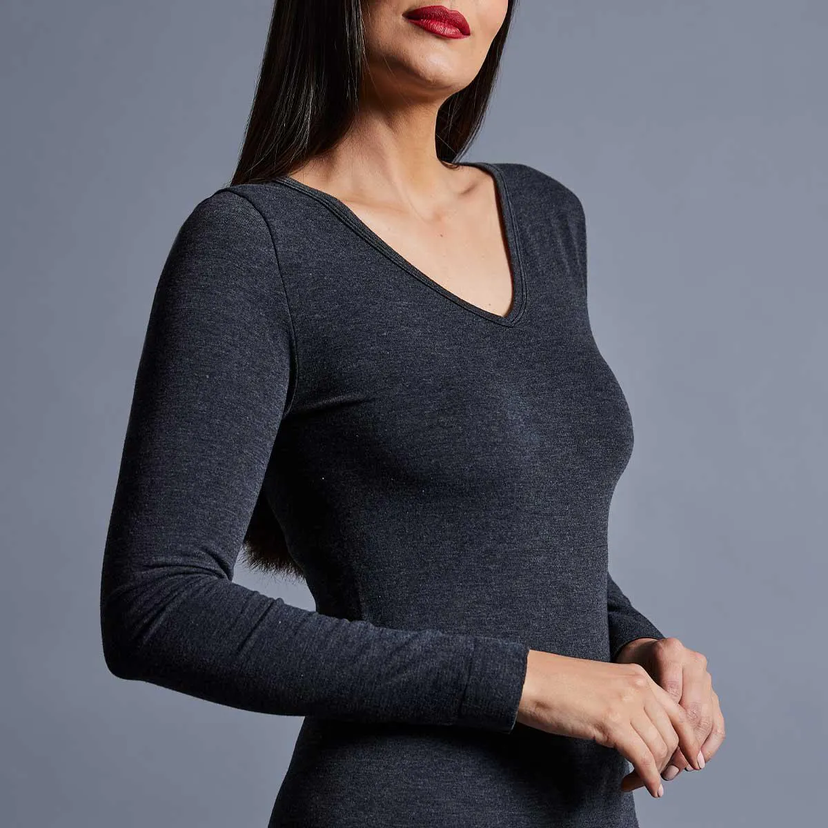 Lasst - Polera Basica Bamboo Escote V