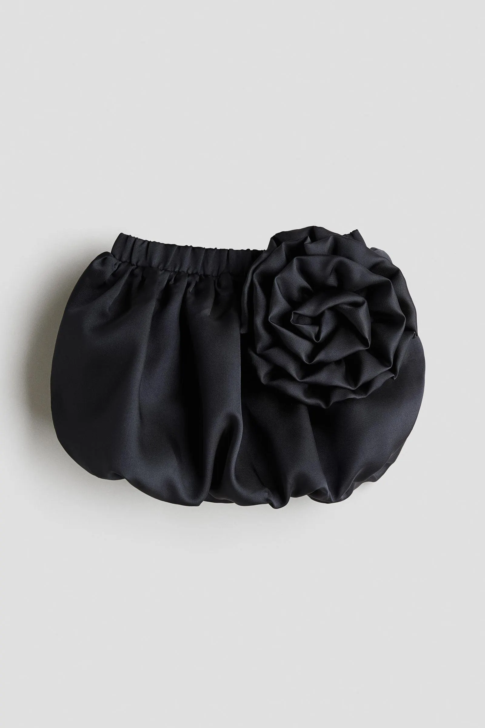 Falda globo con aplicación