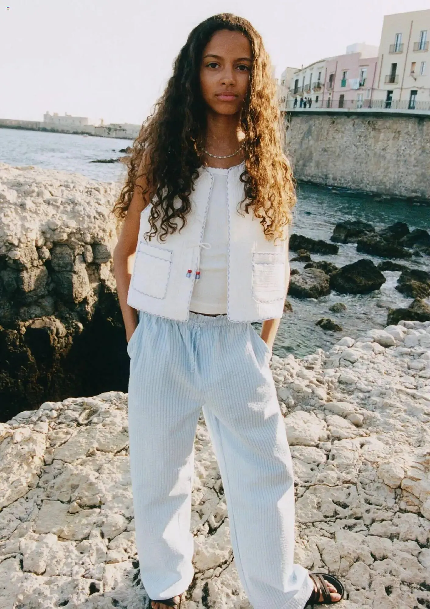 Volantino ZARA da 1 giugno a 30 giugno di 2025 - Pagina del volantino 10