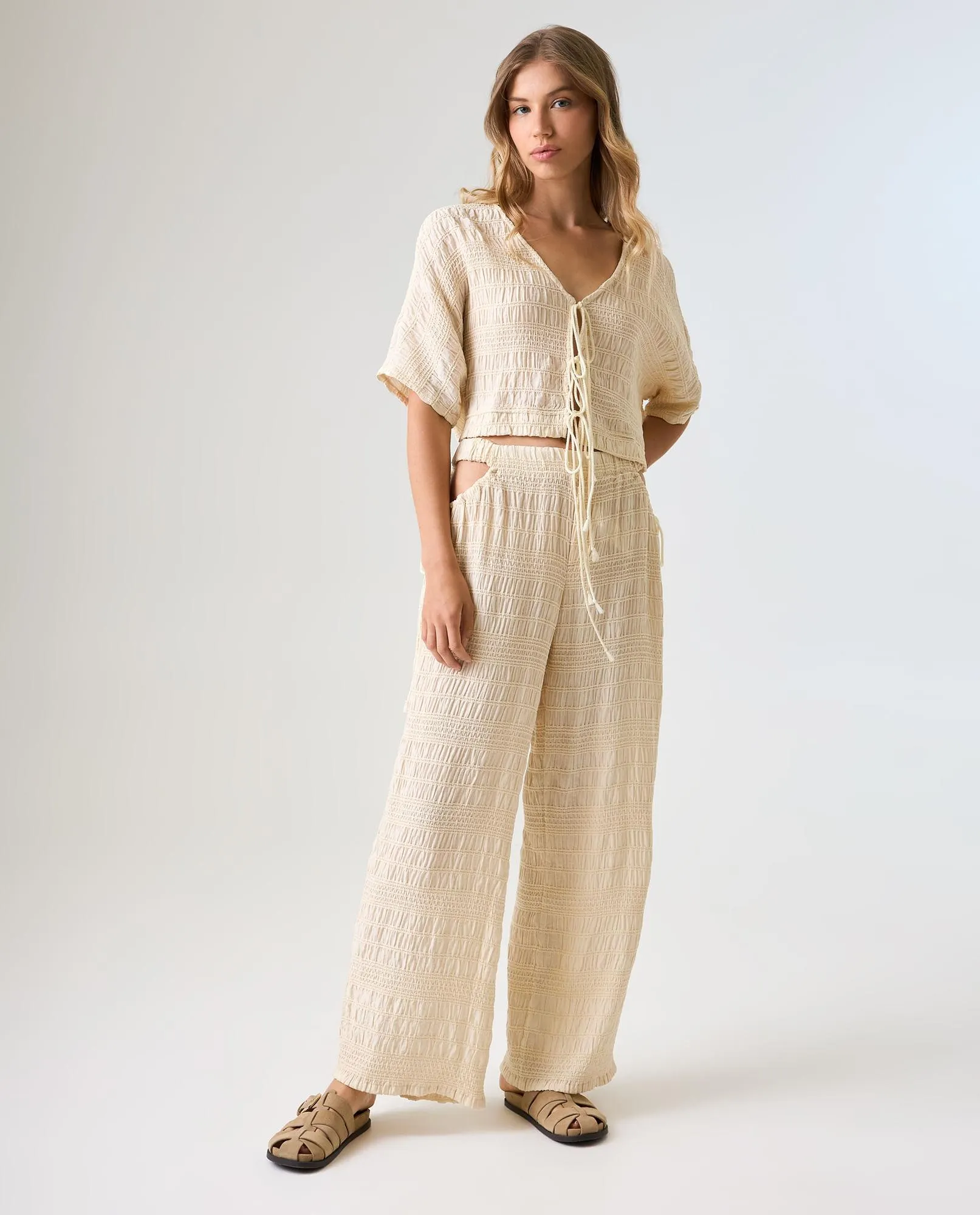 Camisa de tela con textura para mujer