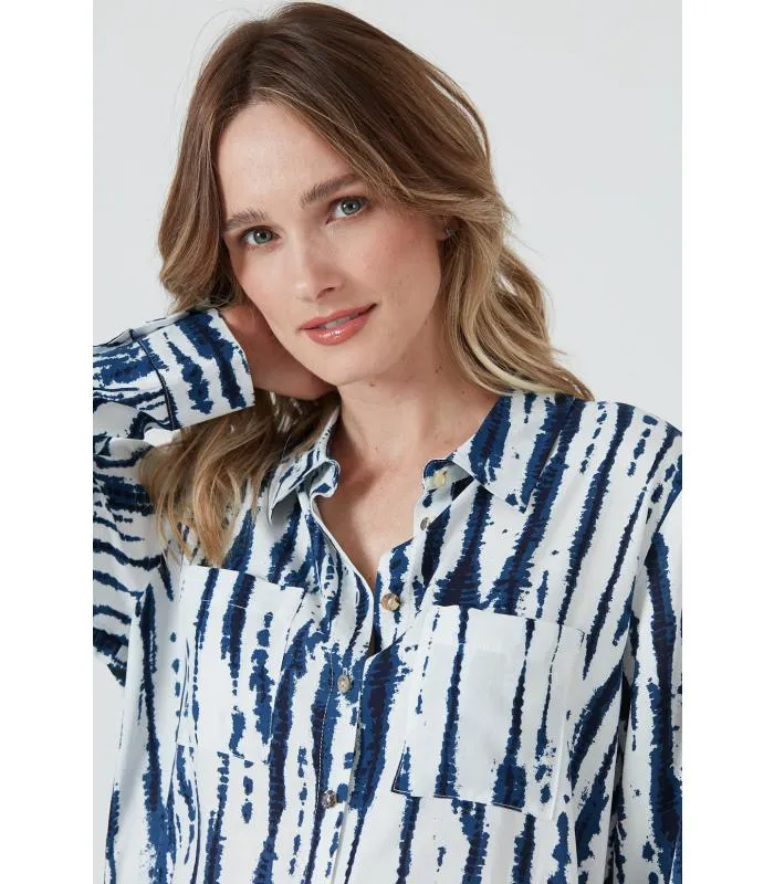 Blusa azul estampada