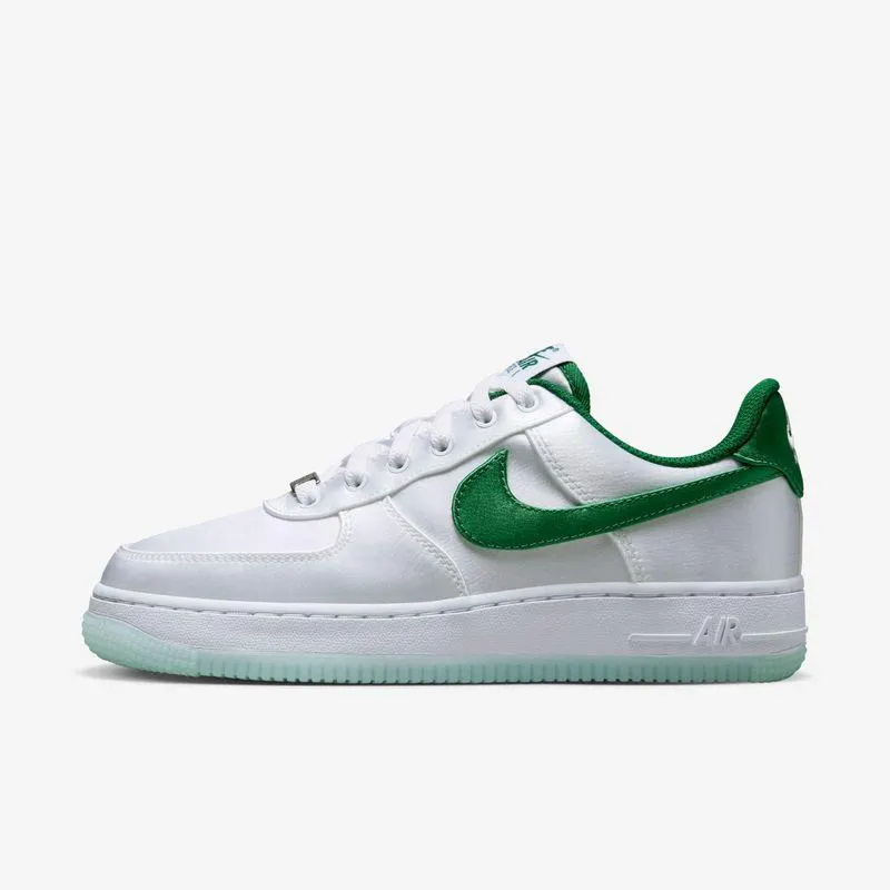 Nike Air Force 1 07