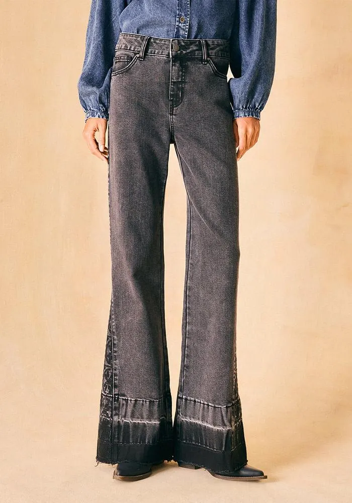 Jeans basta con efecto tye dye