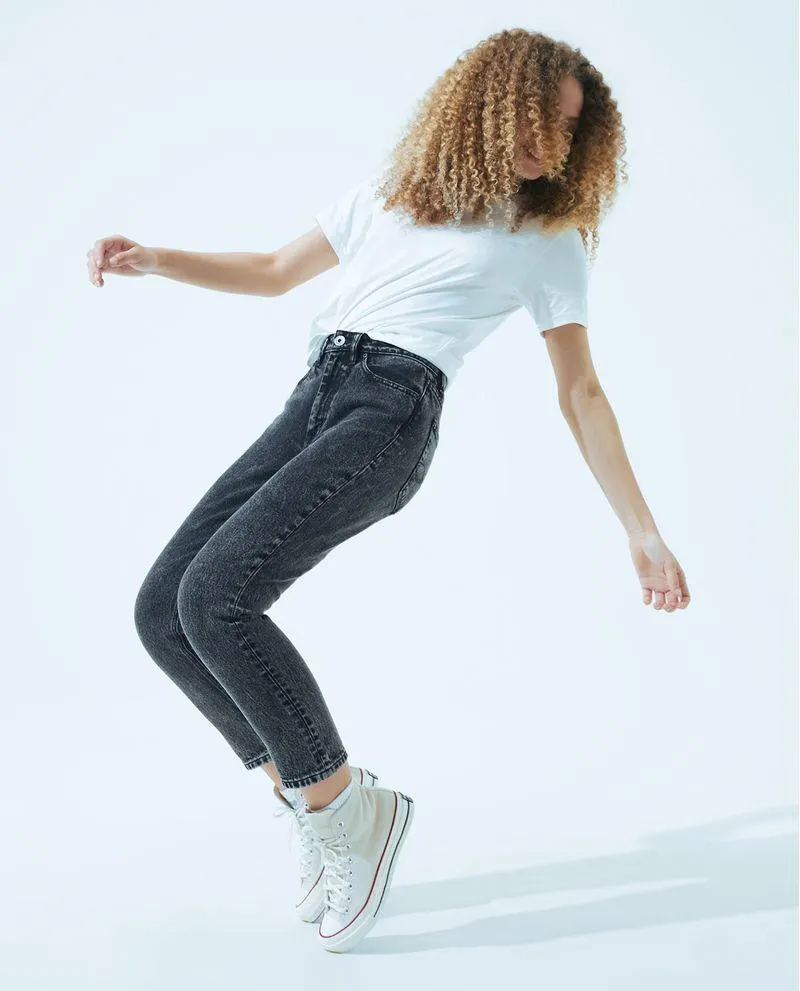 Jean Momfit con desgaste para mujer