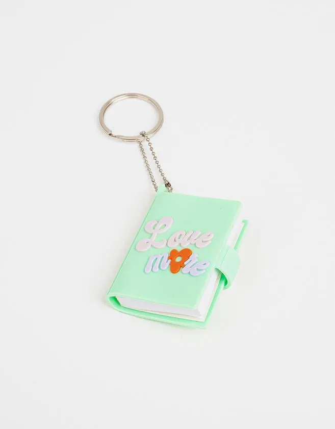 Llavero con mini libreta