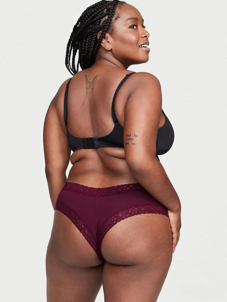 Panty Cheeky Con Encaje Burdeo