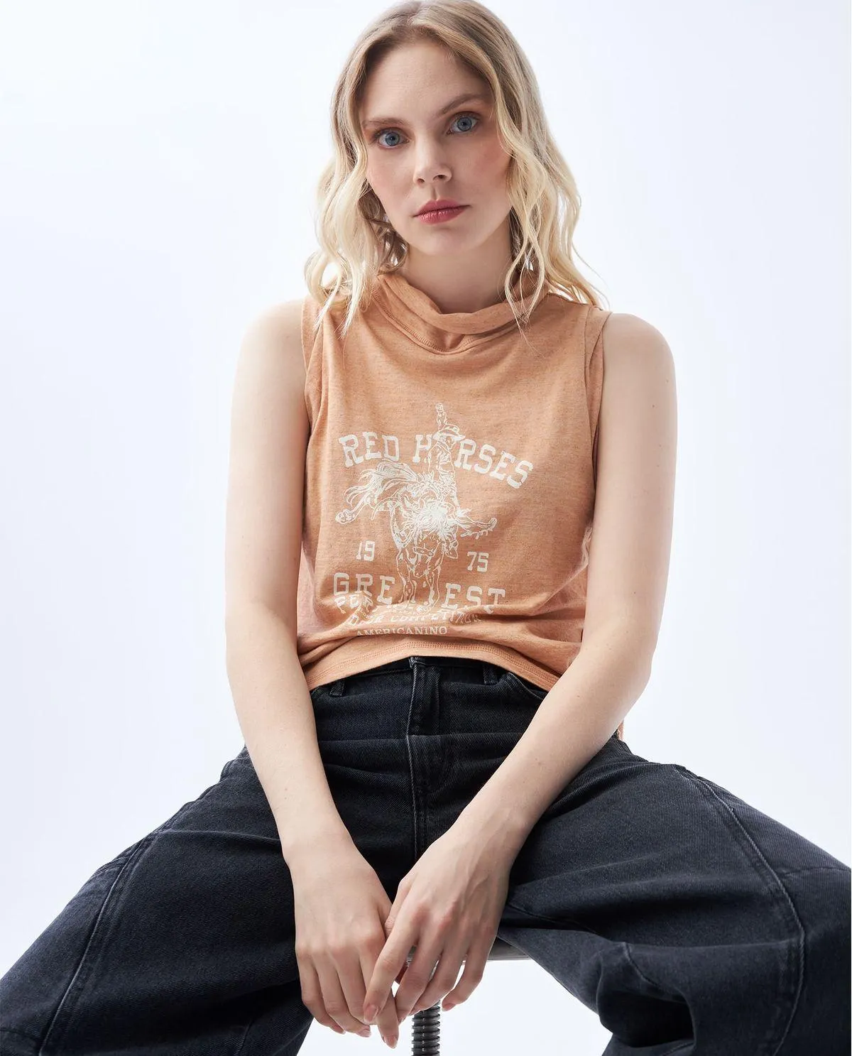 Camiseta manga sisa para mujer