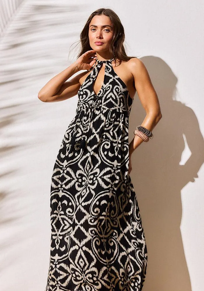 Vestido estampado con cortes