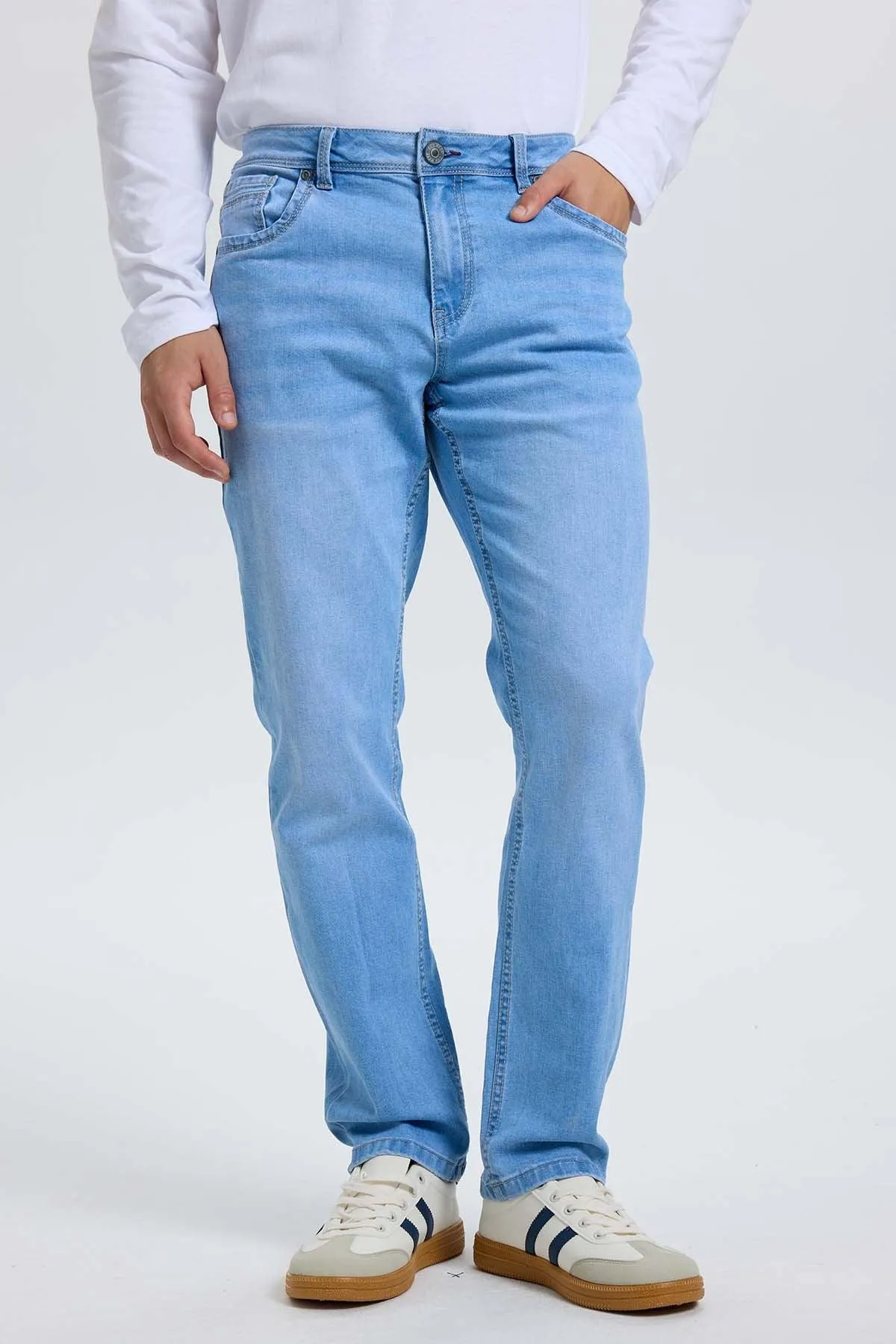 Jeans Hombre 702 Slim Azul Claro