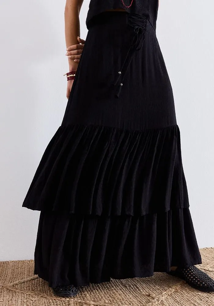 Falda look satin con diseño en textura