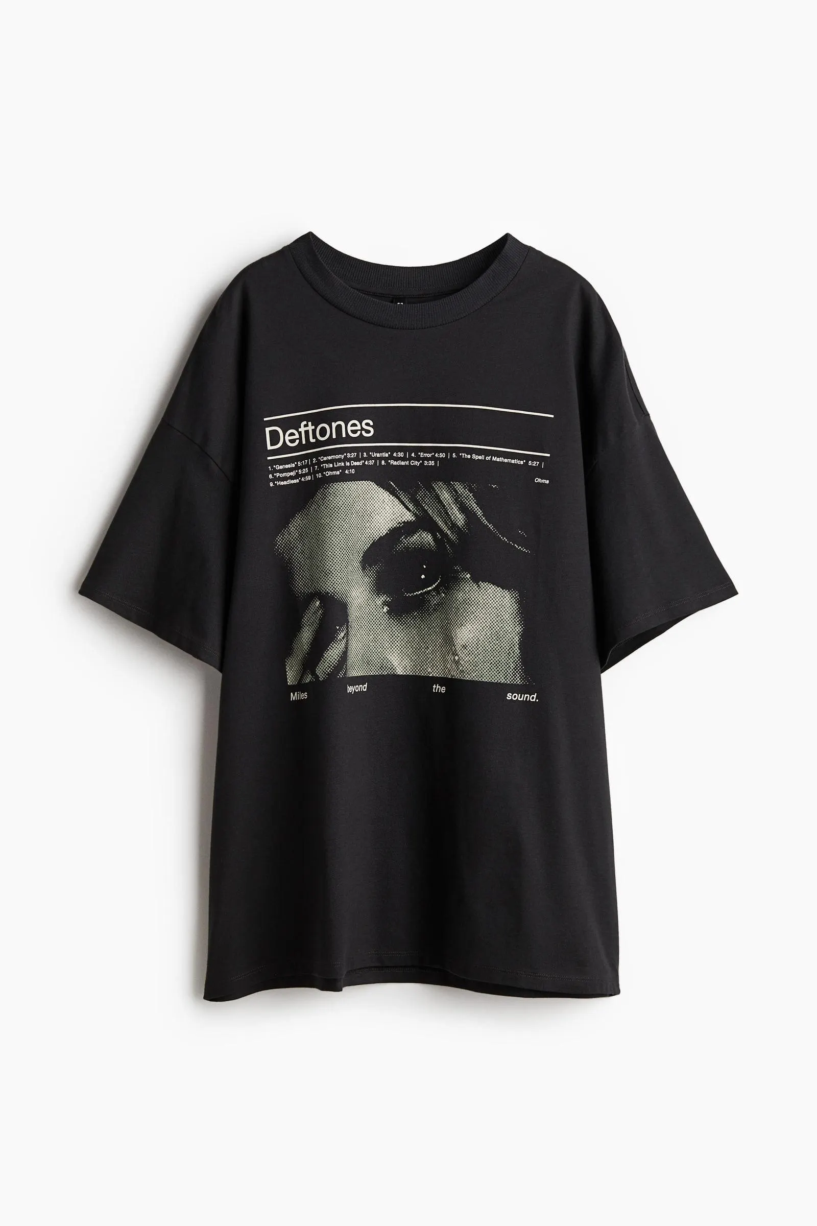 Polera oversize con motivo estampado