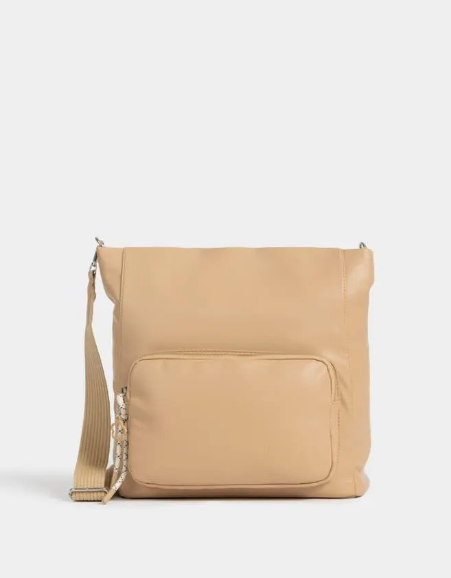 Cartera con bolsillo frontal