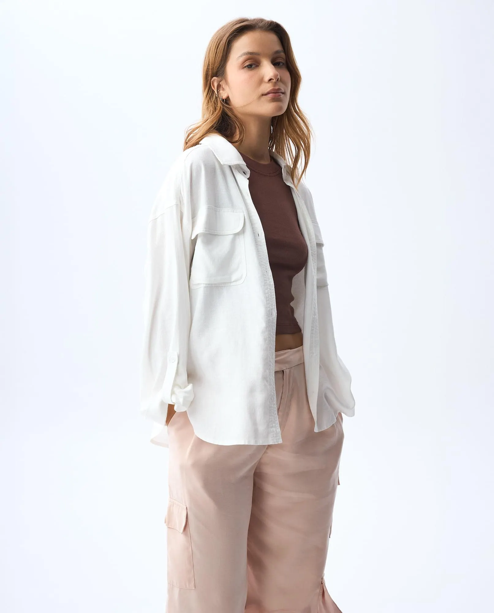 Camisa manga larga en mezcla de lino para mujer