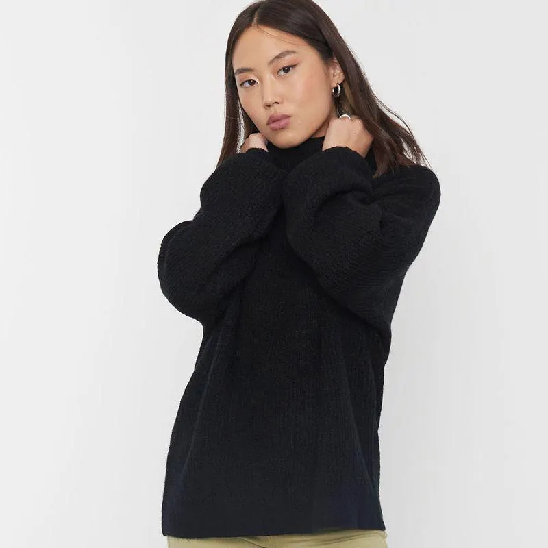 Sweater Mujer Cuello Alto Oversize Negro