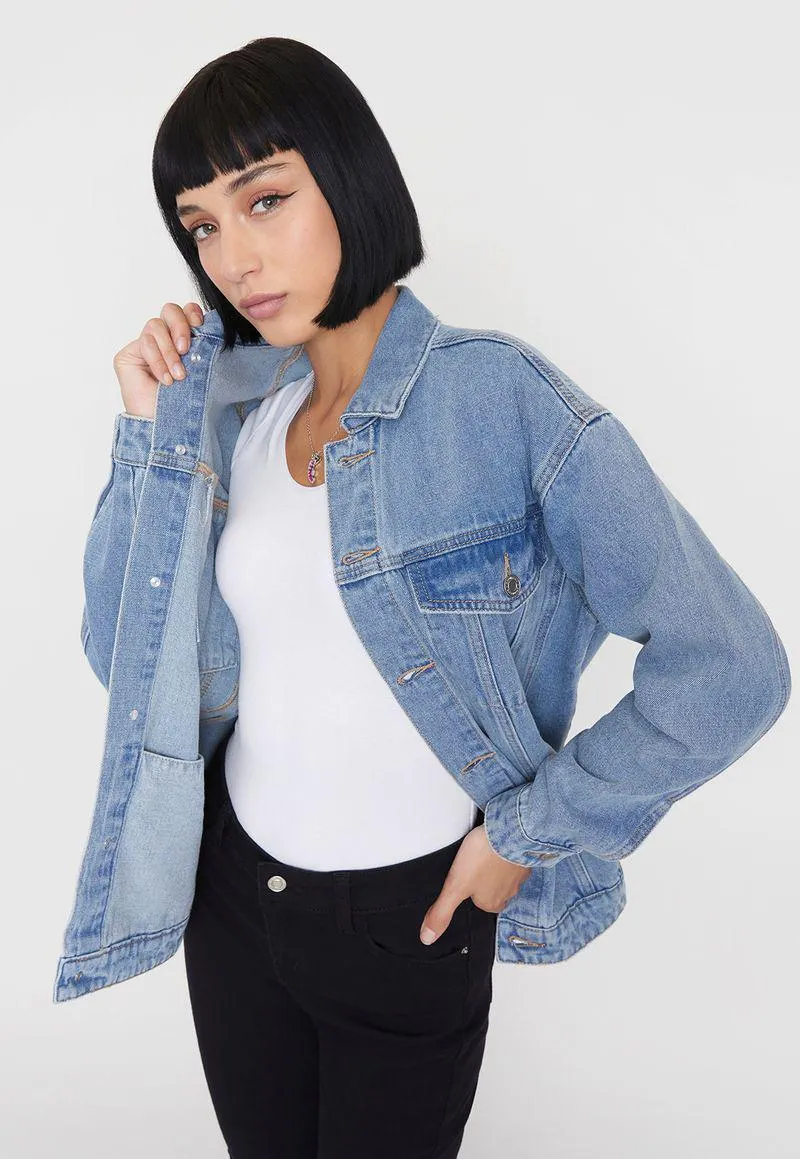 Casaca Mujer Trucker Azul Claro