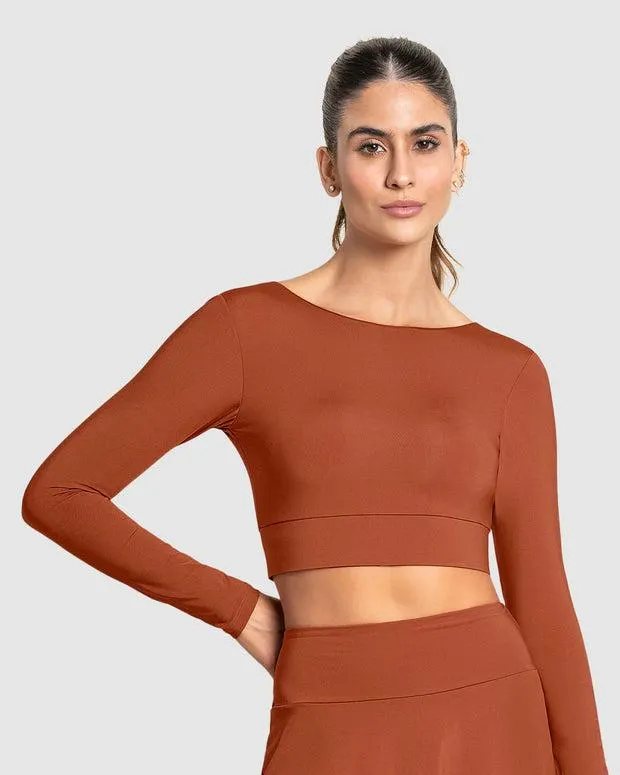 Crop top deportivo manga larga con protección UV