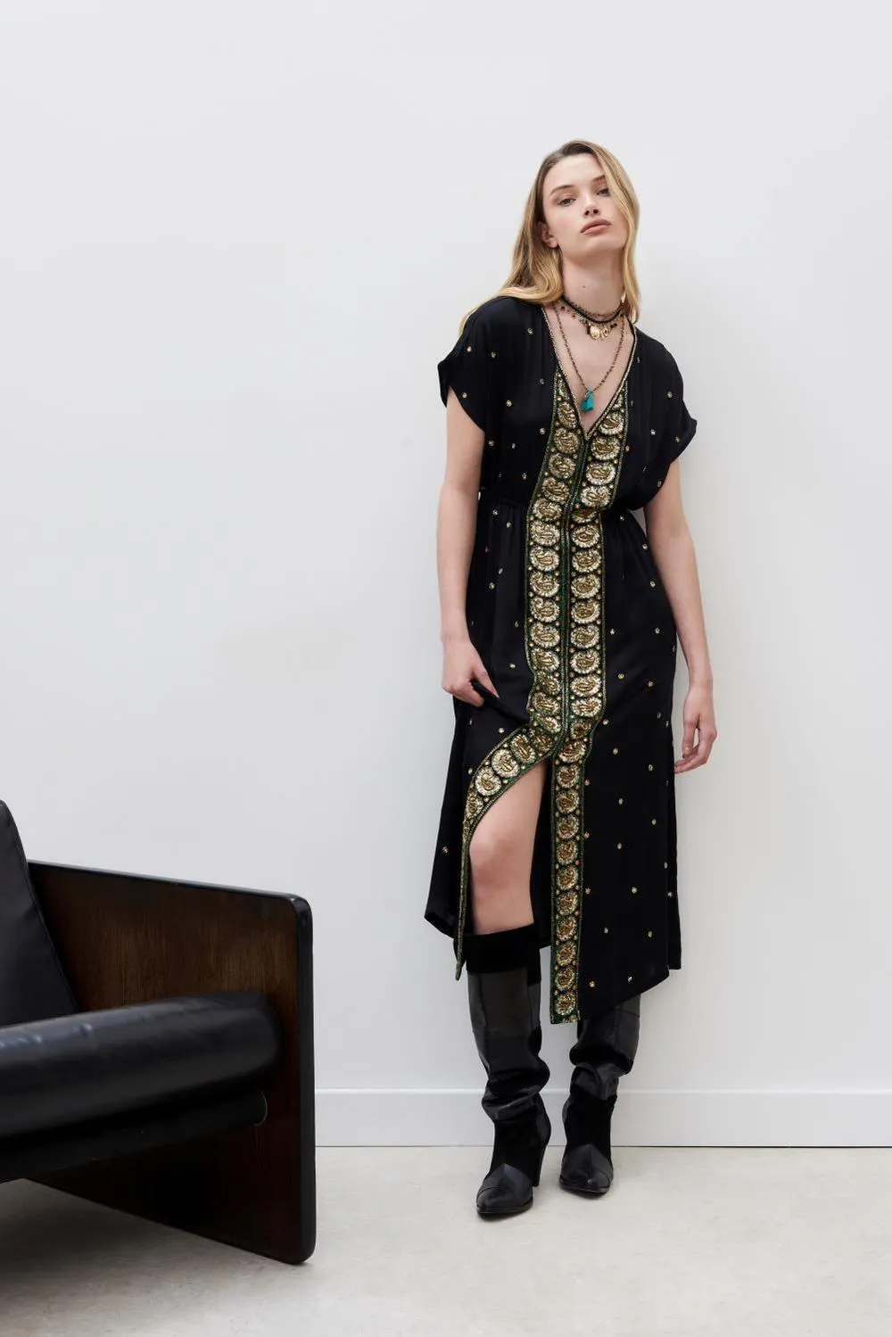 vestido buganda ikra