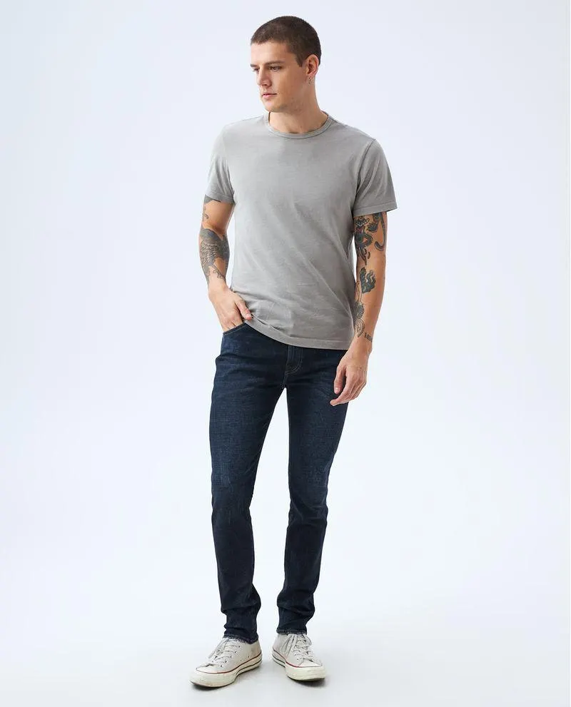 Jean Skinny con desgastes en bota para hombre