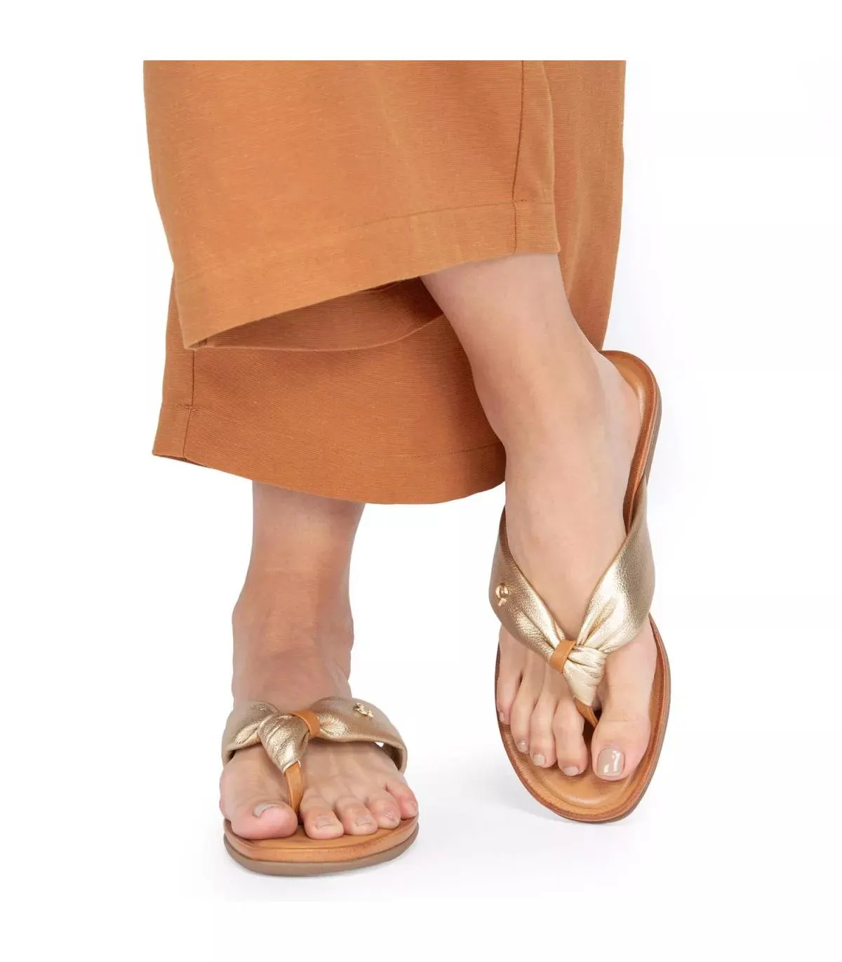 Sandalia Mila Dorado