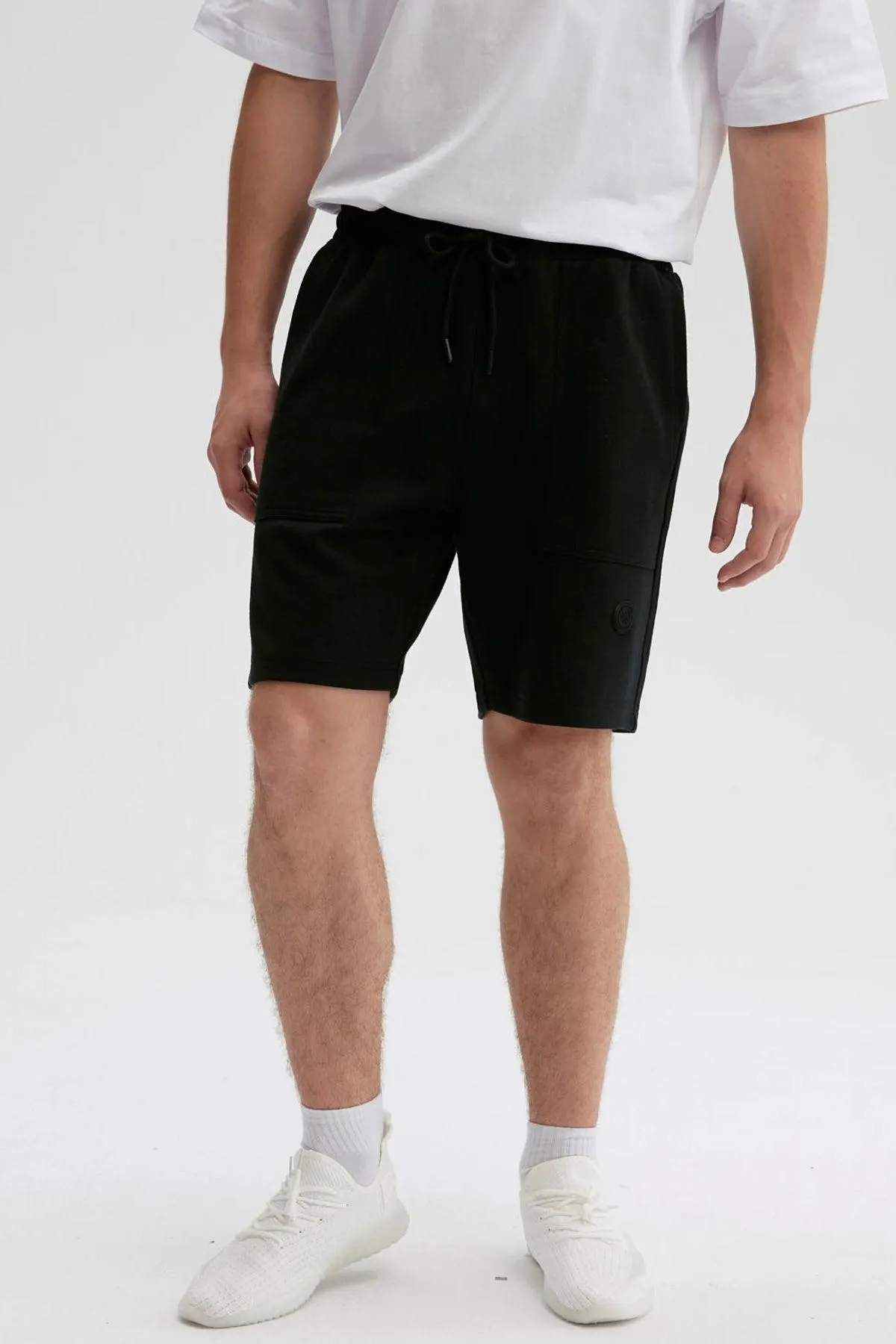 Bermuda Hombre Básico Negro