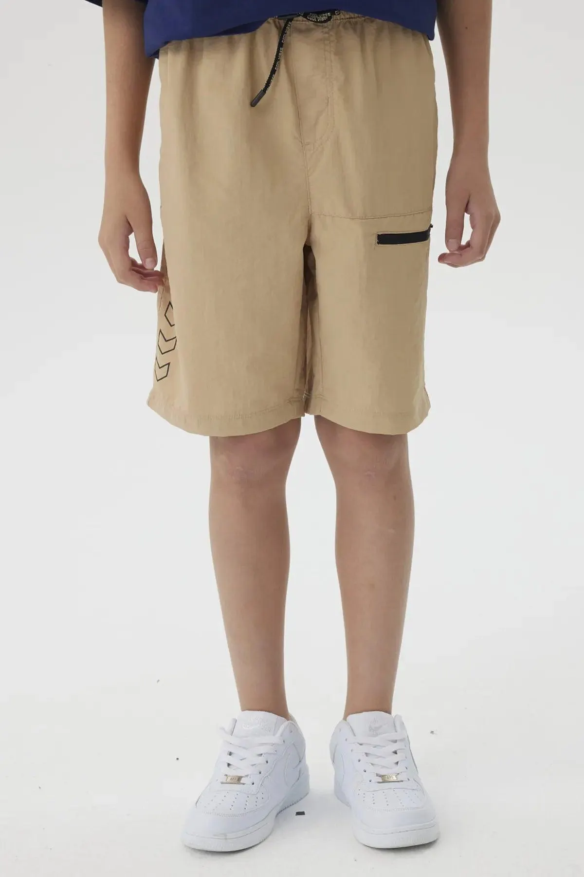 Bermuda Niño Con Cierre Kaki