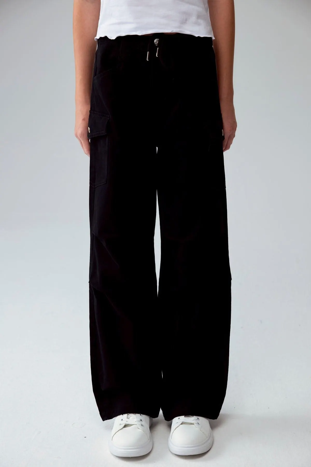 Pantalón Niña Parachute Con Bolsillo Negro