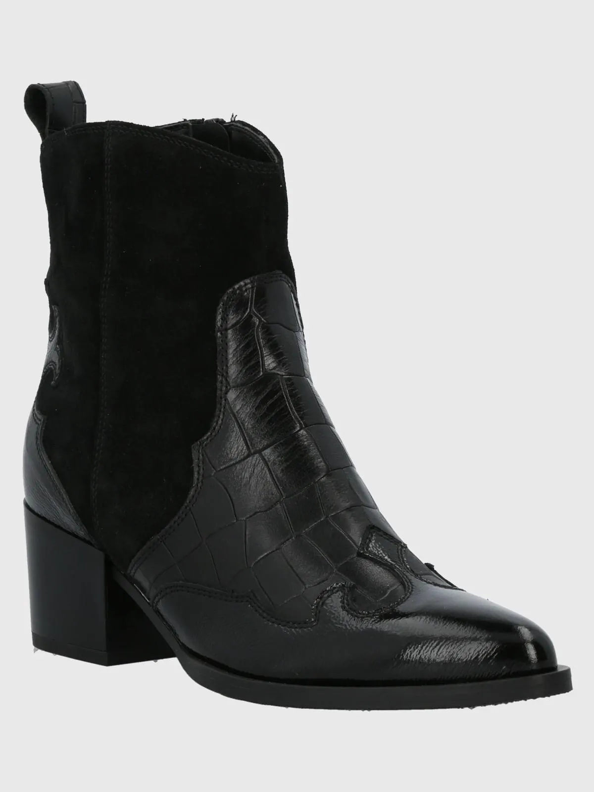 Botin Cuero Italiano Mujer Cassaandra Negro Hush Puppies