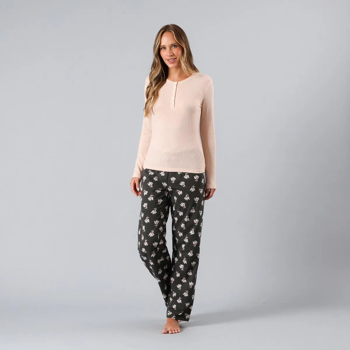 Pijama Polera Rib Con Pata Y Broche 33780