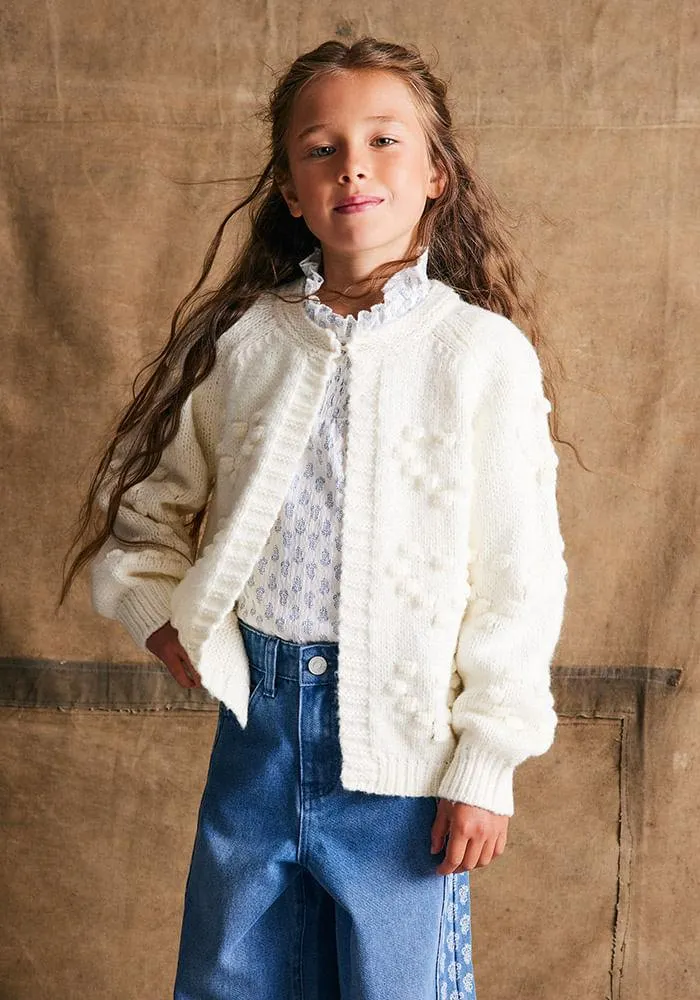 Chaleco Con Pompom Y Corazón