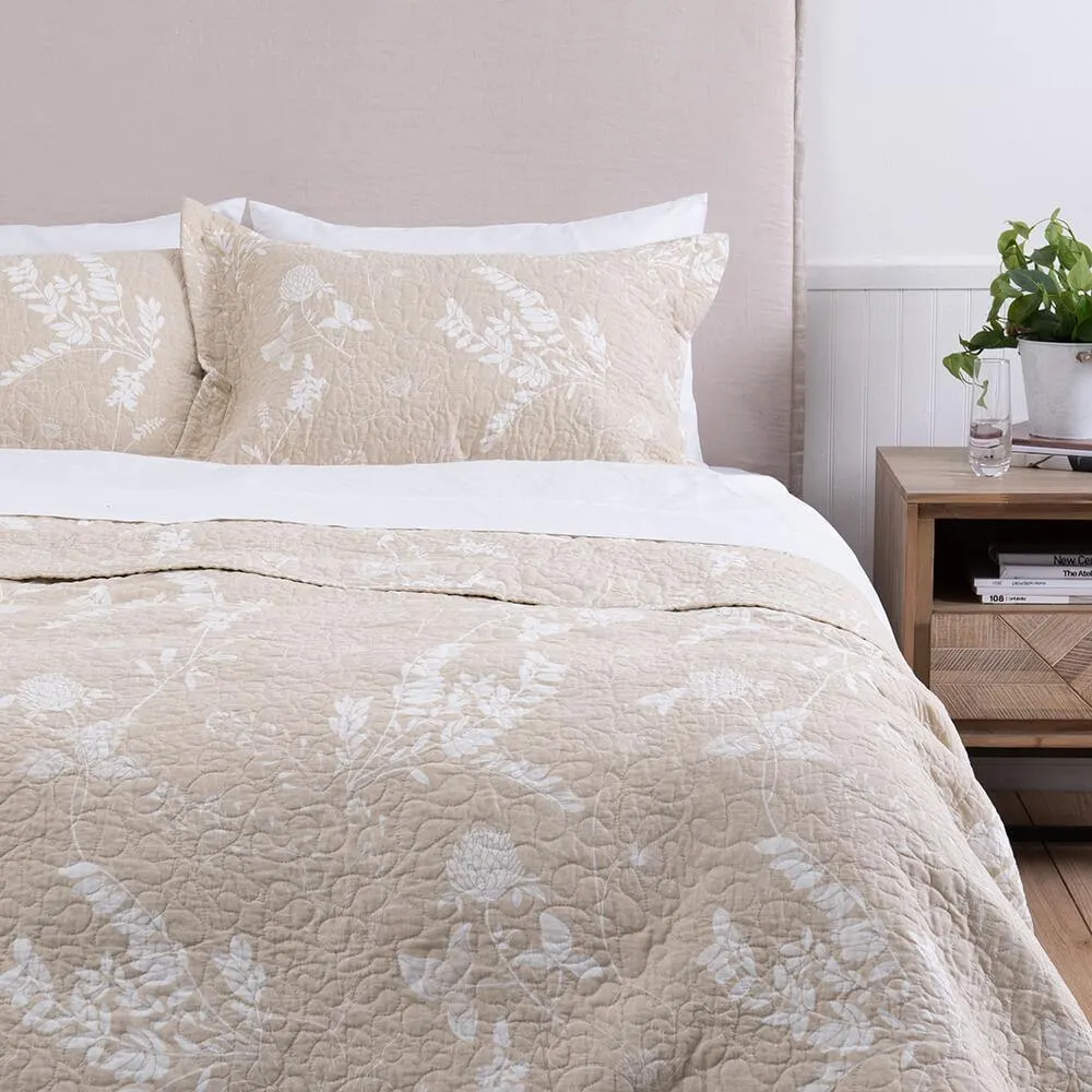 Cubrecama Quilt Estampado King Ana Beige