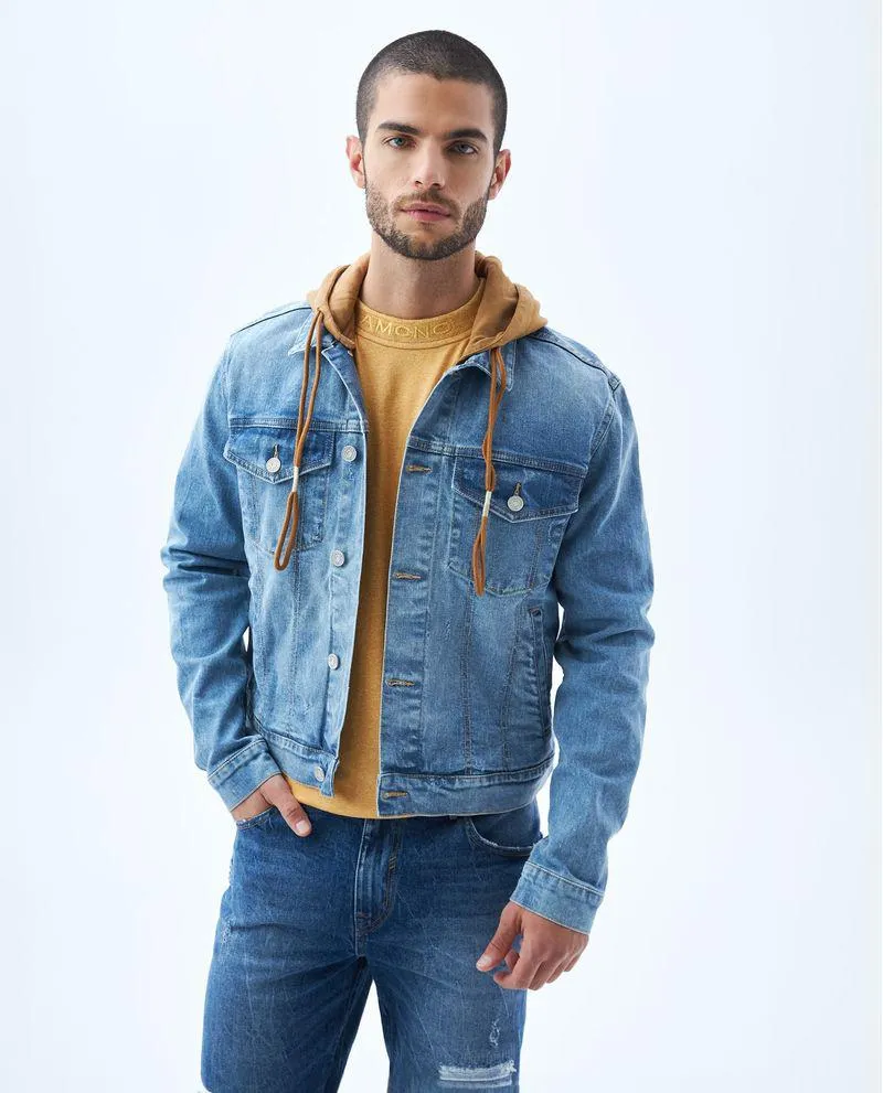 Chaqueta tipo trucker para hombre