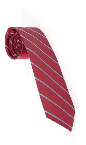 Corbata Semipitillo En Poliester Color Vino Tinto