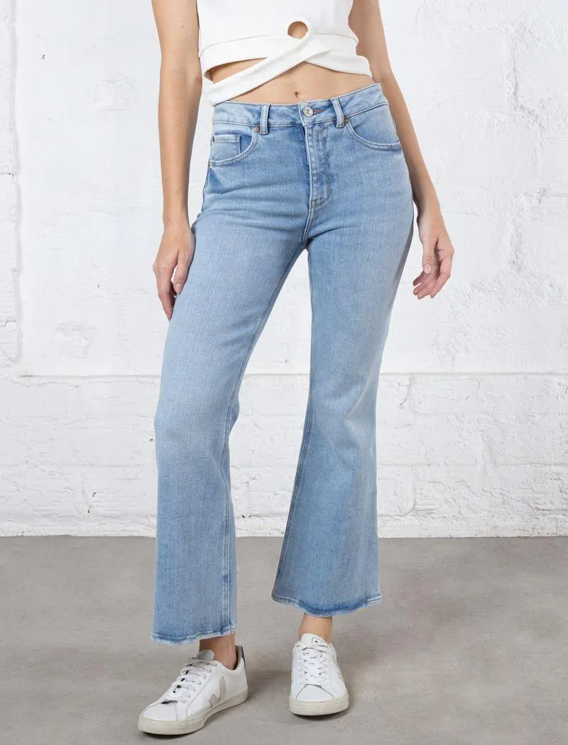 Jean Flare cinco bolsillos