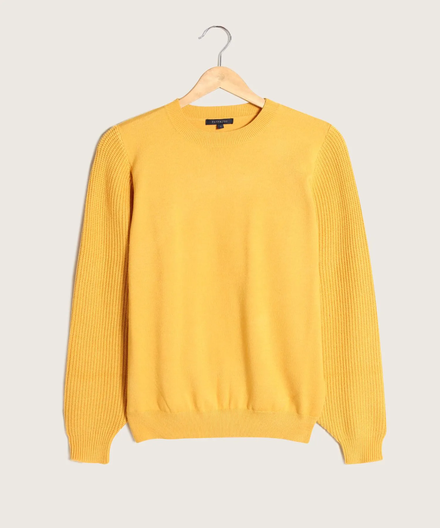 Saco Manga Larga Cuello Redondo Con Diseño Amplio En Manga