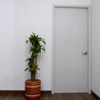 Puerta Melamina Finger Joint Canteada Glacial Soft 70 X 200 Cm