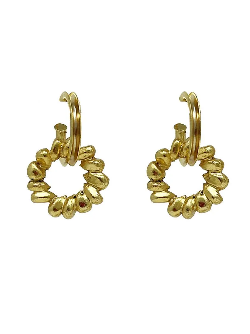 Aretes Granos dorados